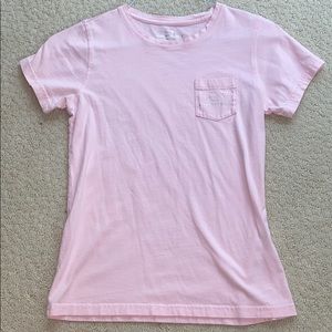 Vineyard vines tee